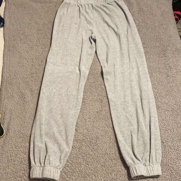 Shanghai, Medium, Gray - Picture 2 of 2